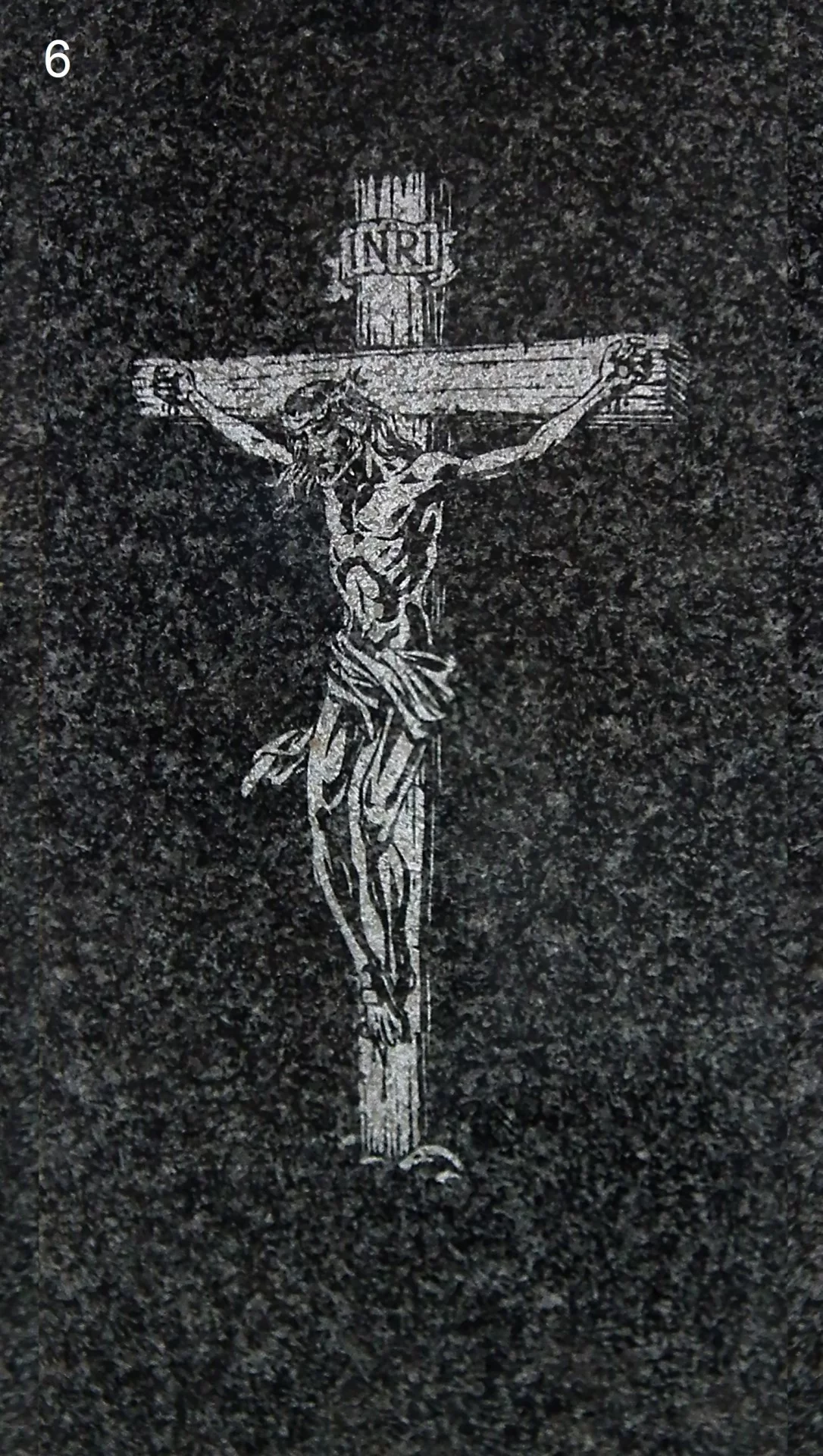 Jezus na krzyżu - Nagrobki Bielsko-Biała