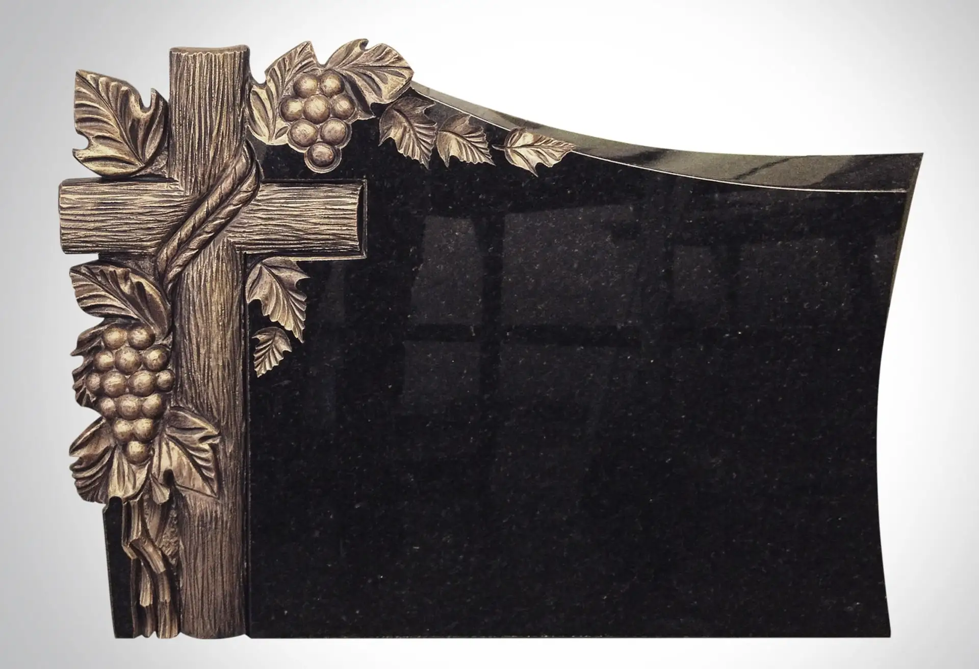 Rzeźba złotego krzyża z drewna i winogronem - Nagrobki Bielsko-Biała